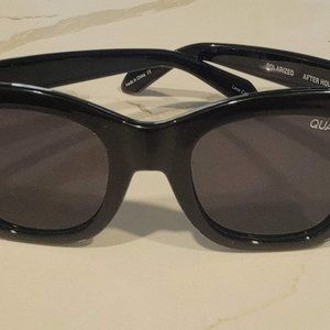 Quay black sunglasses